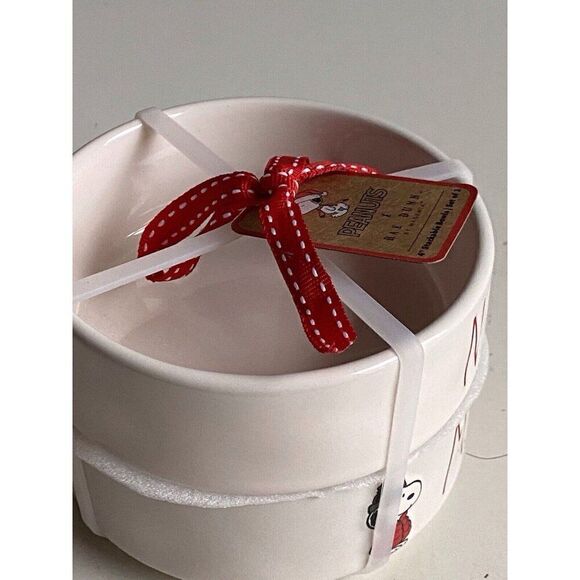 Set Of 2 Rae Dunn Peanuts Snoopy Woodstock Puffy Coat NIBBLE & MUNCH Pet Bowls - Picture 9 of 13